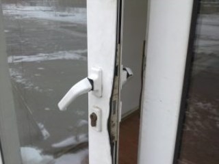 reparatii usi termopan